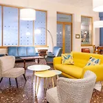 Ibis Styles