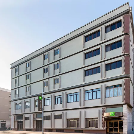 호텔 Ibis Styles 3*