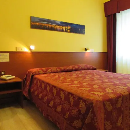 Ibis Styles Hotel 3*