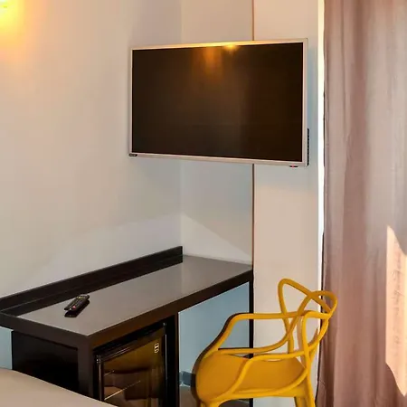 Ibis Styles 3* Трани